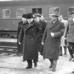 19 – Varsavia 1949 Togliatti, Secchia, dirigenti partito polacco. (Seniga quarto da sinistra)